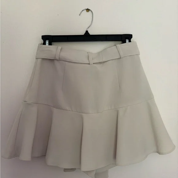 Zara Cream A-Line Skirt with Belt - Picture 4 of 4